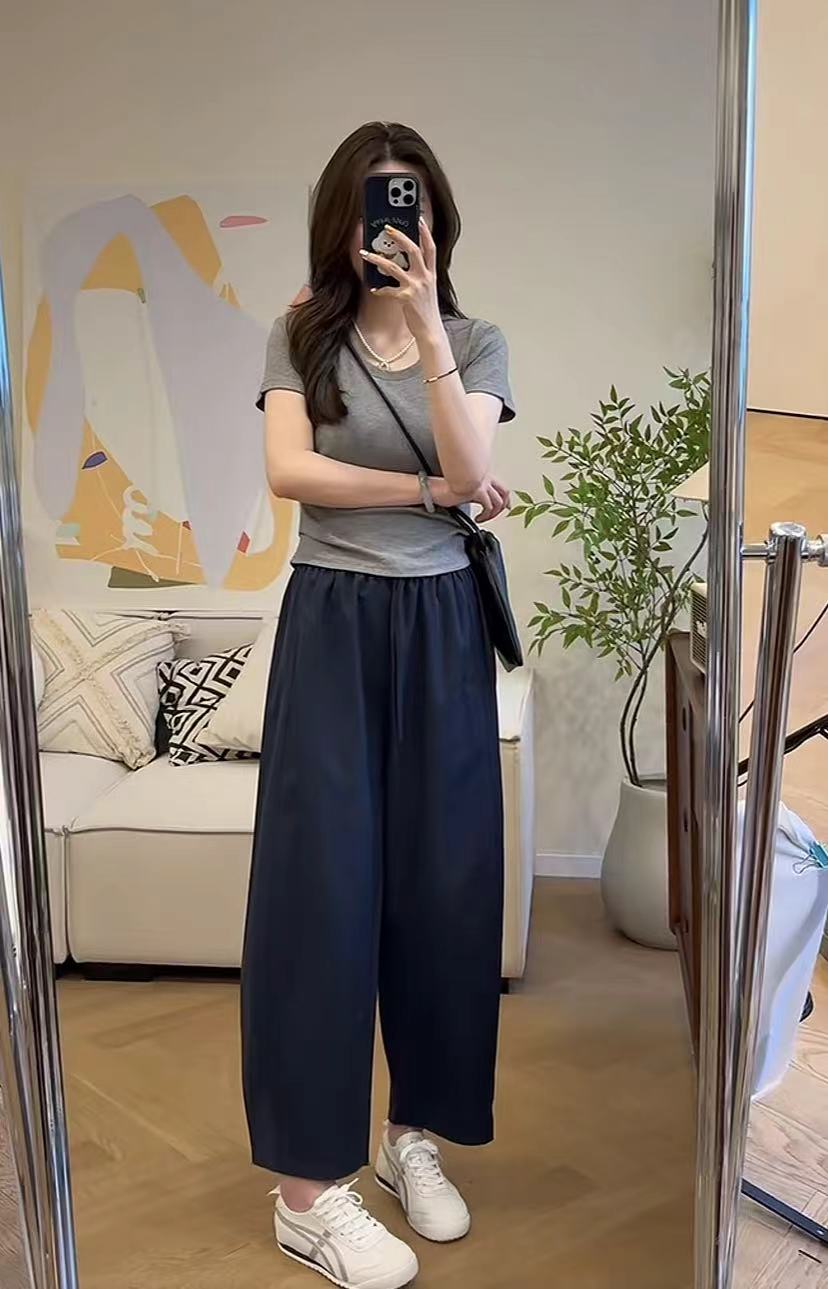 Summer U-Neck Slimming T-Shirt and Balloon Pants Set - Image 4