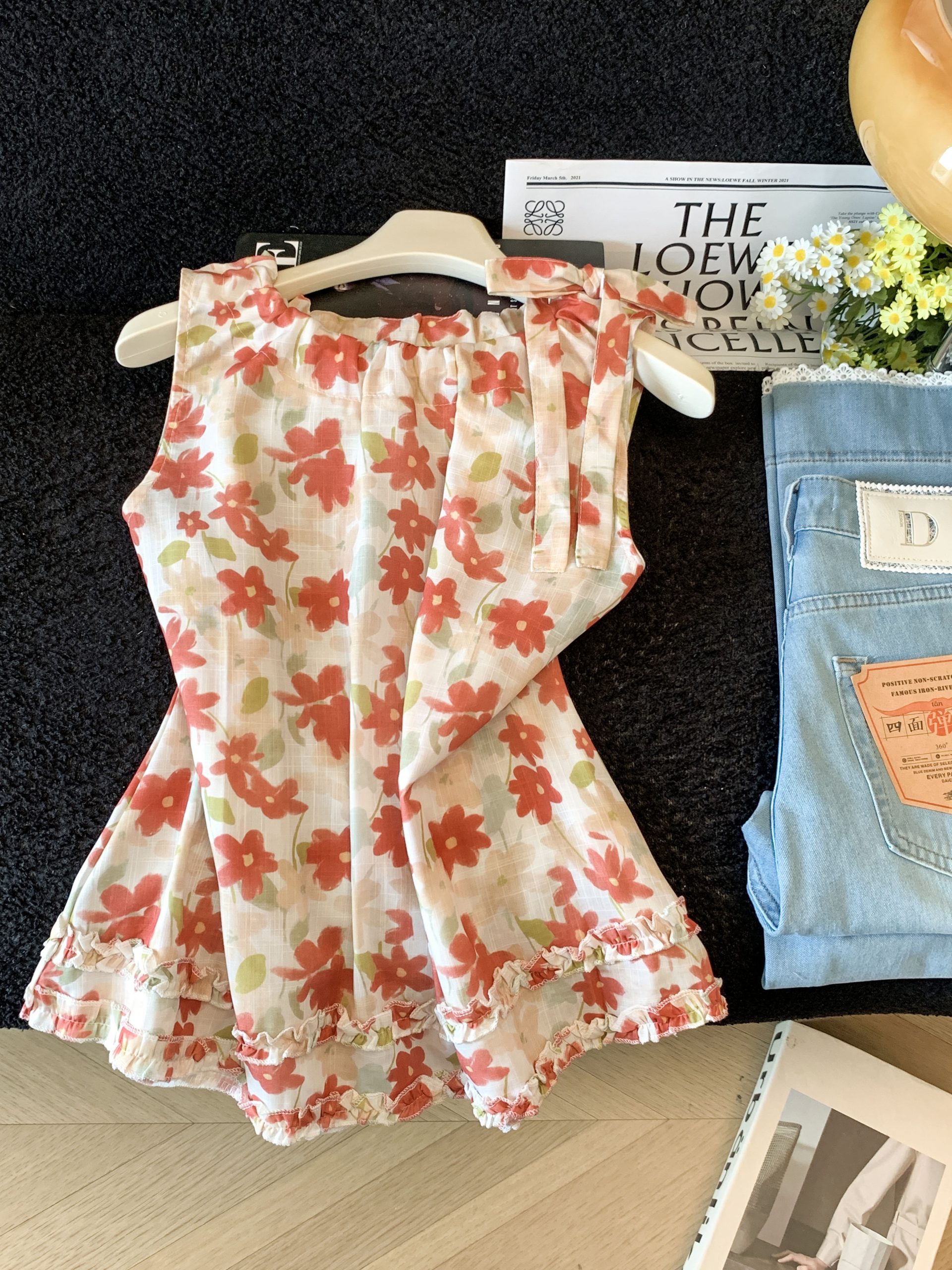Fresh Floral Tank Top Women Loose Slimming Niche Sleeveless Versatile Shirt - Image 4
