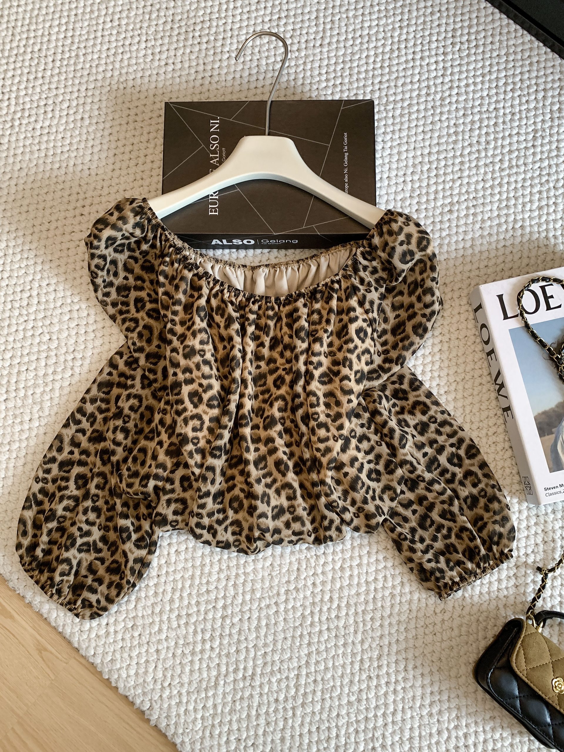 Sexy Leopard Print Off-Shoulder Chiffon Top with Lantern Sleeves - Image 3
